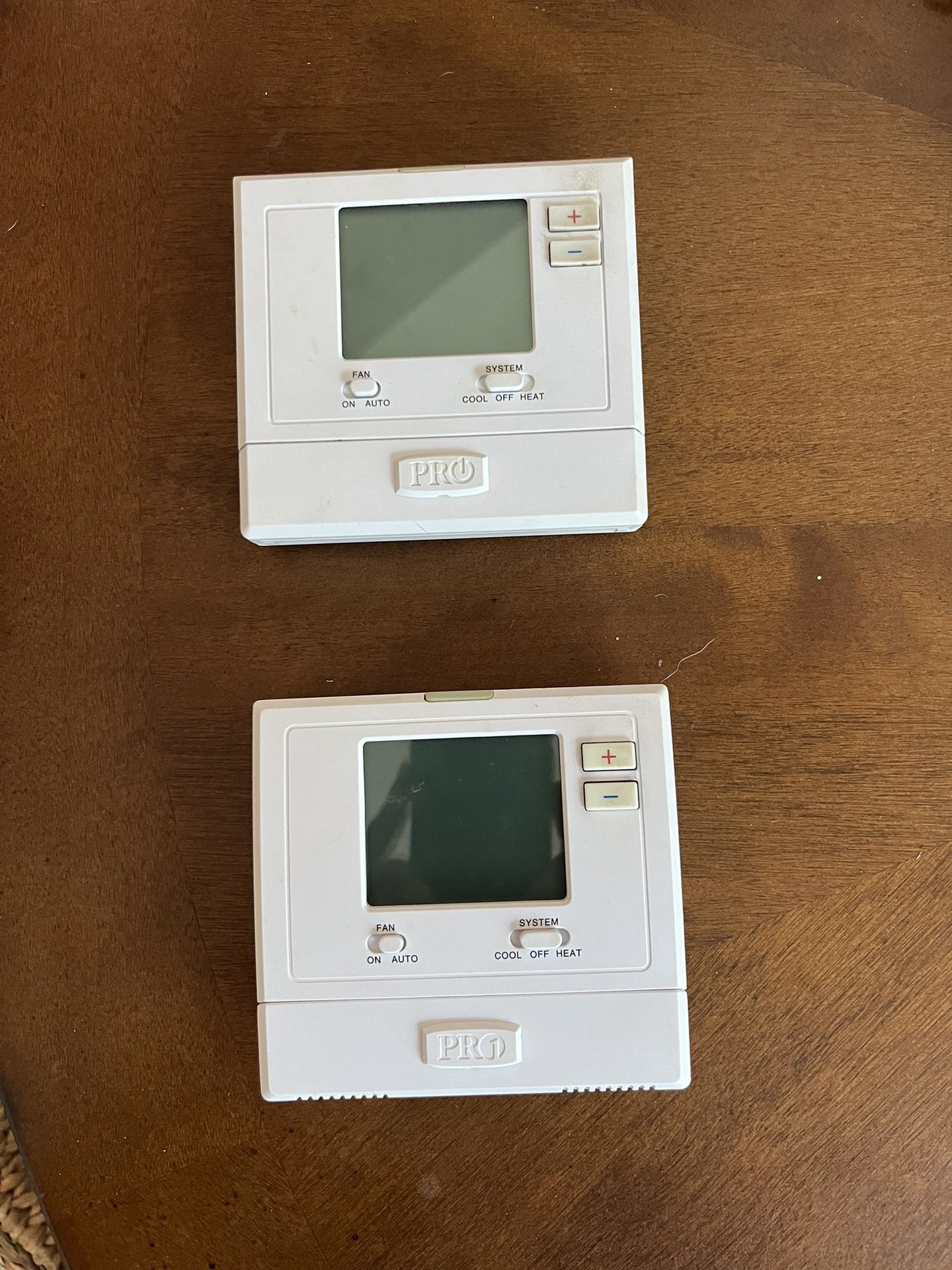 Pro1 Digital A/C Thermostat