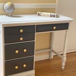 Small Desk