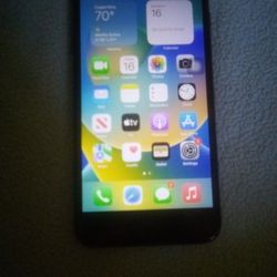 iPhone 8 Plus 64 Gigs 