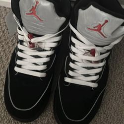 Jordan 5 Metalic