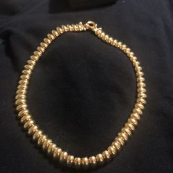 Gold Tone Thick Necklace