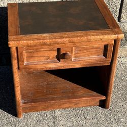 Stanley single drawer nightstand 