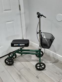 Knee Scooter