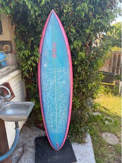 Midlength Retro Single Fin Surfboard