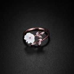 Beautiful Flower Rose Gold Ring