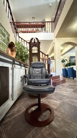Black faux  Leather Recliner Chair with Ottoman