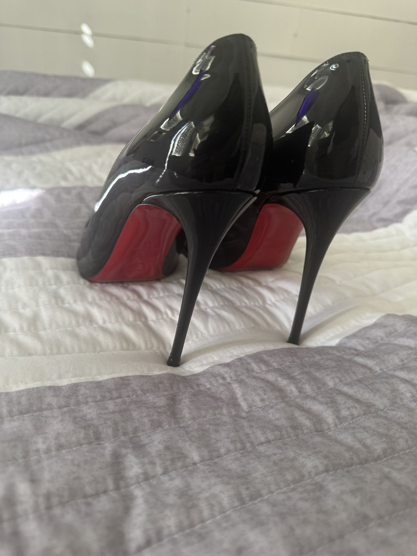 Authentic Louboutin “red bottom” Heels