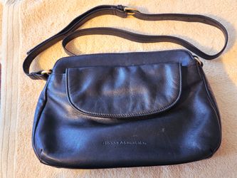 STONE MOUNTAIN LEATHER Handbag: Great Condition; 6 Compartments to Stay Organized. Superb Quality: Paid $90!!