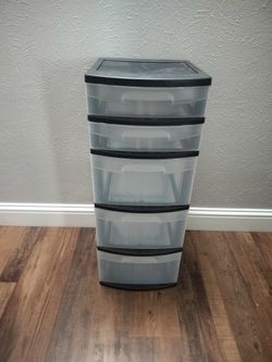 5 drawer plastic organizer.