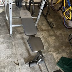 Bench And Pull Up Bar 
