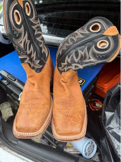 Cowboy boots 10 1/2 or 10.5 size USA