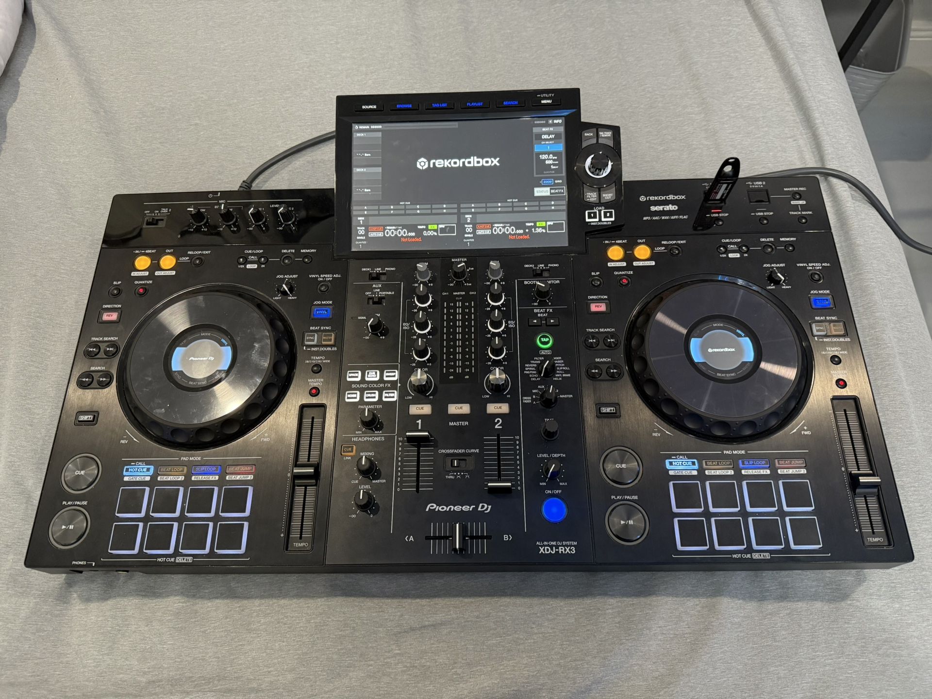 Pioneer XDJ-RX3 w/ Odyssey Flight Case + Dust Cover