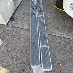 Aps 19-24 Ram 1500 running boards