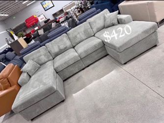 Gorgeous ‼️ 2-Pc Light Gray Corduroy Sectional Sofa Set