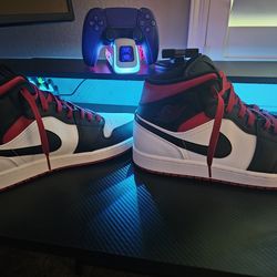 Men's Jordan 1's Retro size 13 $100
