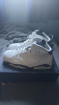 Jordan 6s  size 11
