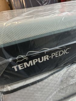 📣 KING SIZE TEMPUR-PEDIC PROBREEZE MEDIUM BRAND NEW AVAILABLE FINACE NO CREDIT NEED LOCATION.303 POCASSET AVE PROVIDENCE RI OPEN 7 DAY 