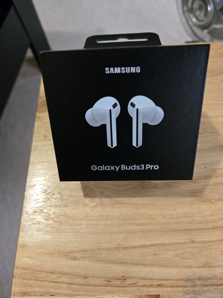 Galaxy Bud3 Pro (White)
