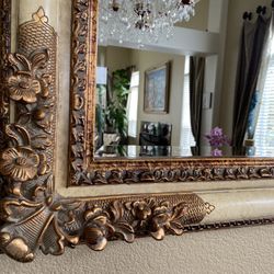 Beautiful Antique Mirror 