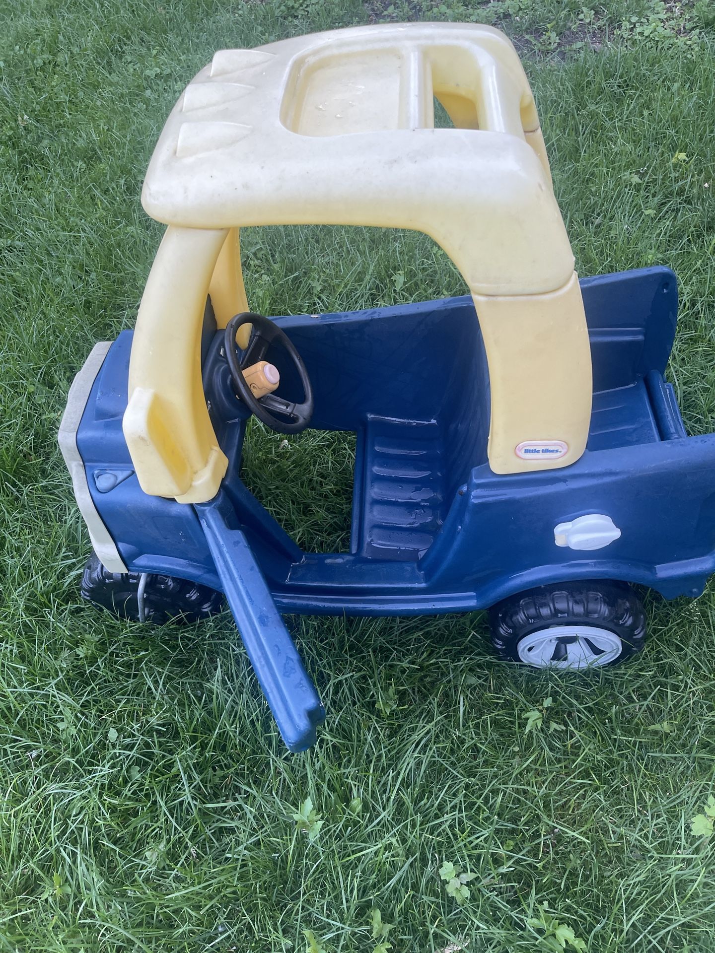 Little Tikes Ride-On Truck