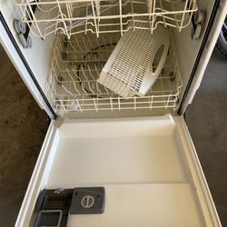 Dishwasher Frigidaire  / Black