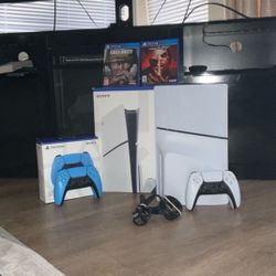 BRAND NEW PS5 WITH 2 NEW CONRTOLLERS FOR SALE