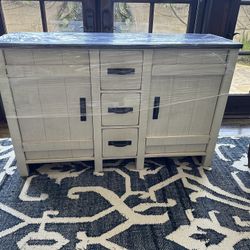 Buffet / Media Cabinet 