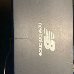 New balance Men’s 1906R White/silver Black size 10.5