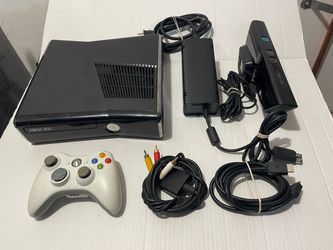 Microsoft Xbox 360 S Console Bundle with Kinect and Controller