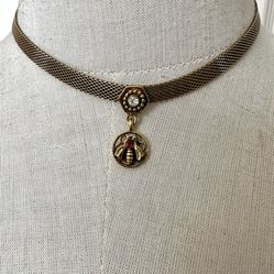 Goldette  vintage  mesh  bee pendant necklace