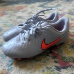 Soccer Cleats Size 4y