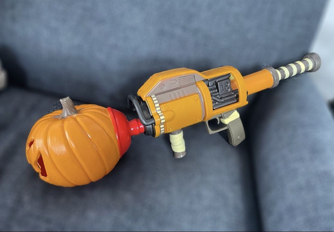 Fortnite pumpkin 2025 launcher toy