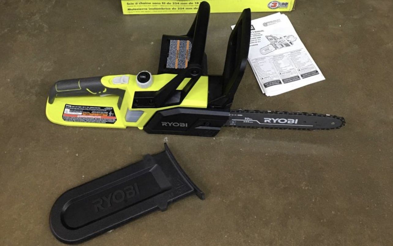 RYOBI 18V 10 INCH CHAINSAW with battery