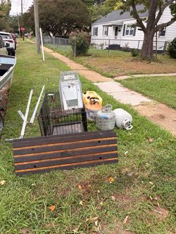 Free stuff at E Leicester ave