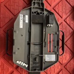 Traxxas SLASH 2wd Chassis w/ Spektrum Servo and misc