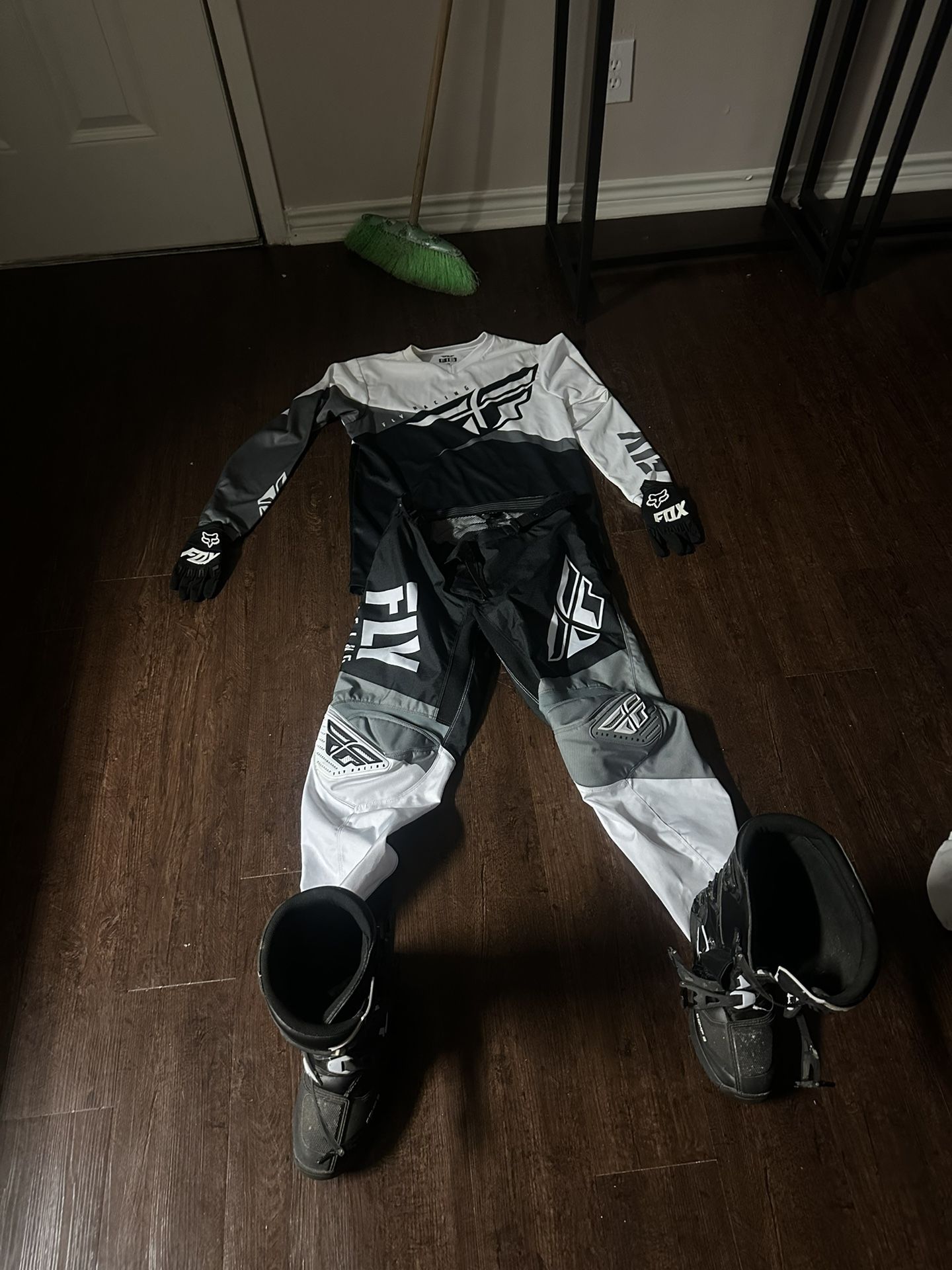 Whole Outfit For dirtbiking