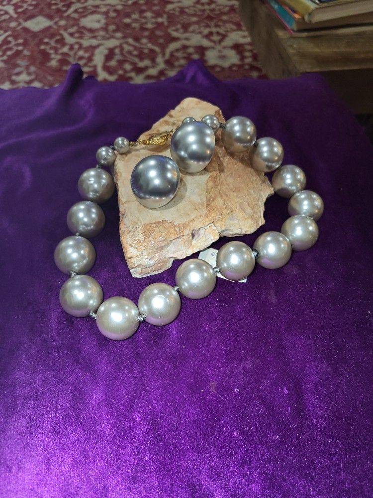 Gorgeous Large Silver Bead Choker