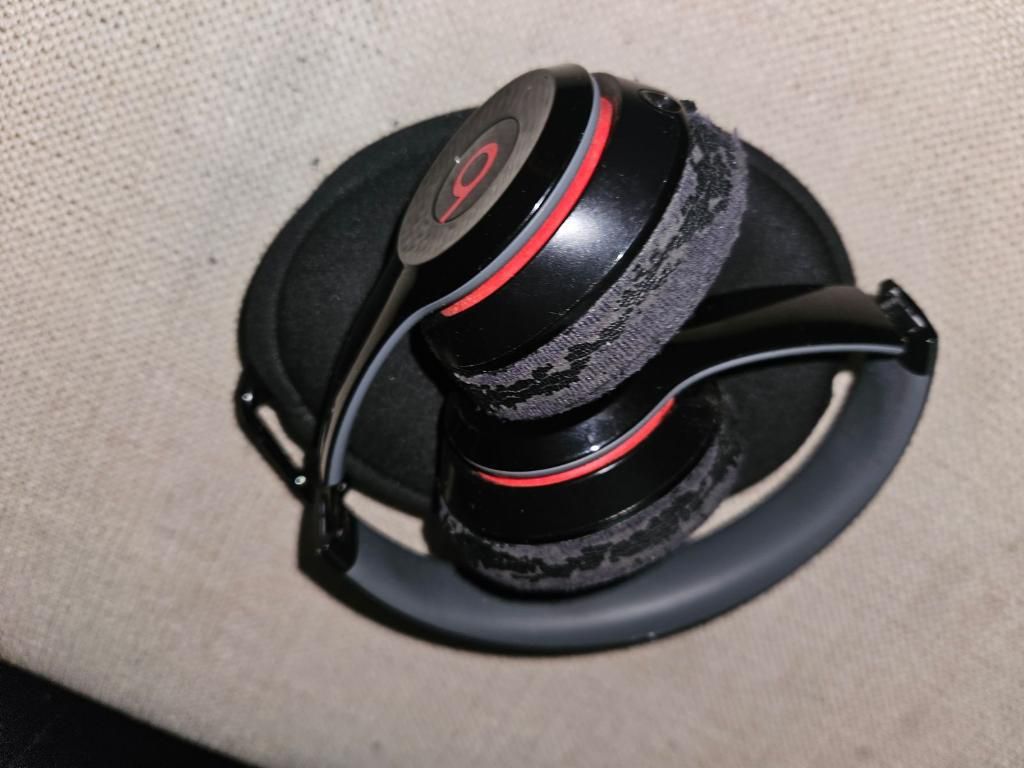 Beats Wireless Headphones