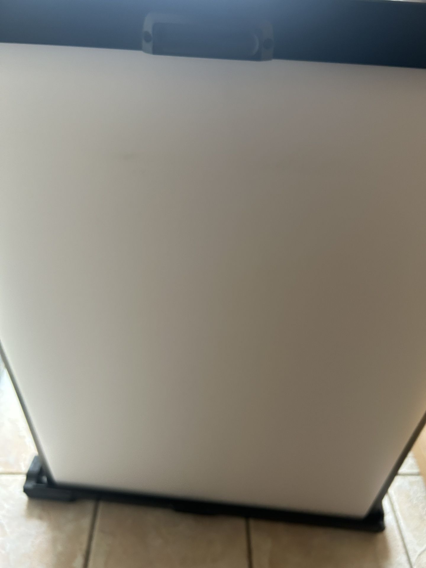 Screen Projector