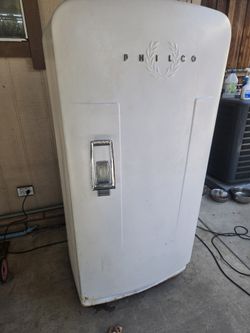 1953 Philco Refridgerator 