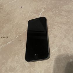 IPHONE 5 (For Parts) 