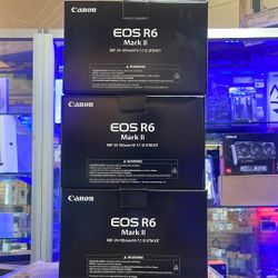 Canon R6 II With 24-105mm Lens < Valentine’s Day > 