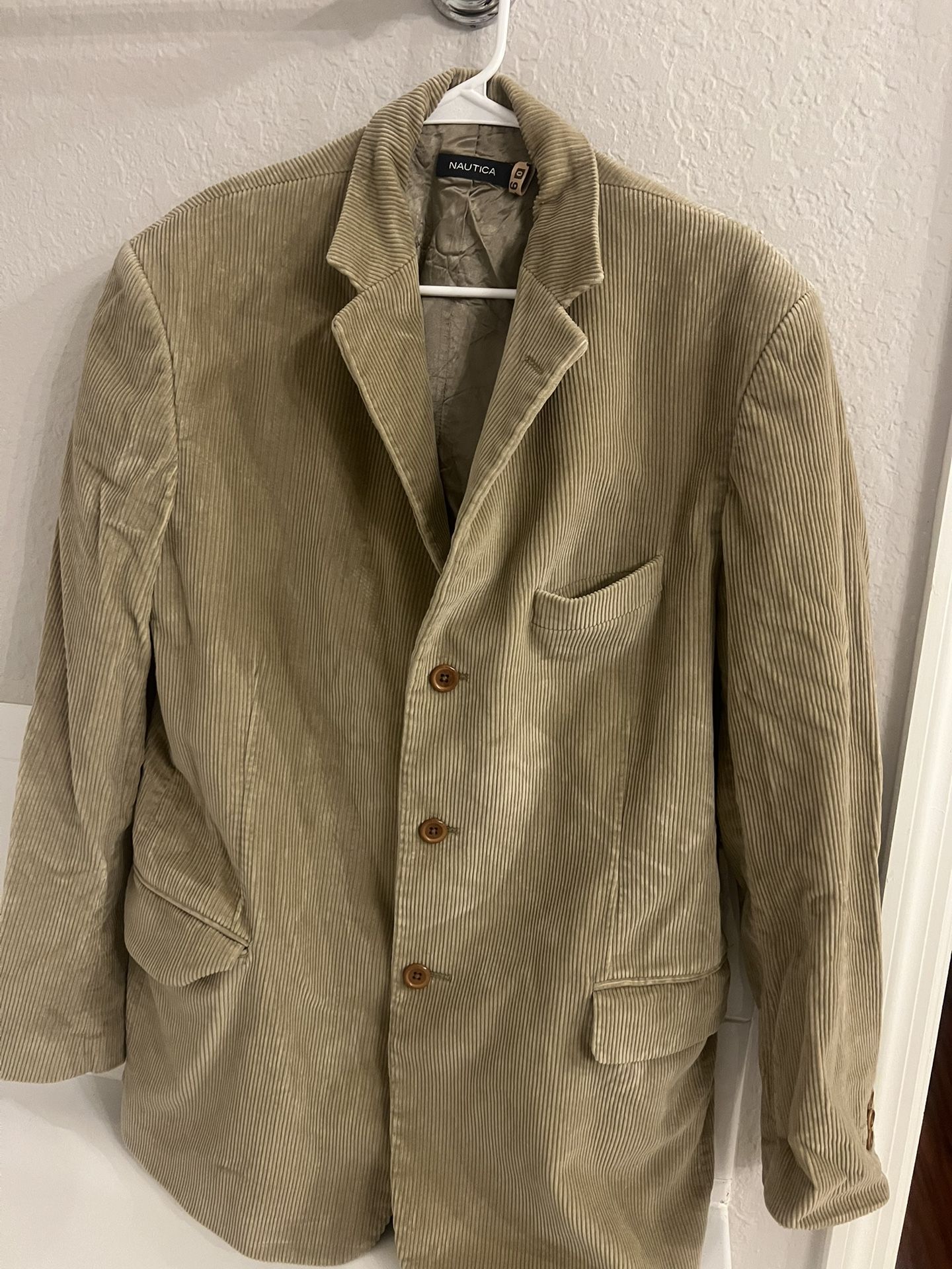 Men’s Velvet Coat Size L