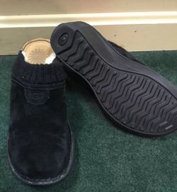 Ugg clogs women's 7