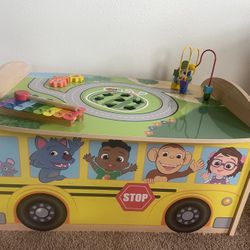 Cocomelon Activity Bus