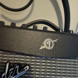 Fender Mustang 1 Multi Fx 20 Watt Guitar Amp Xlnt Condition 
