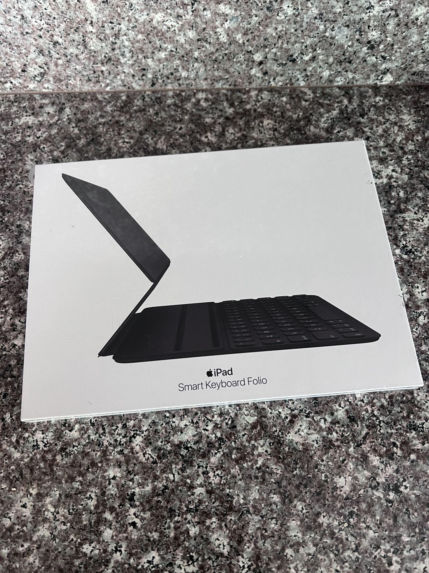 iPad Smart Keyboard Folio
