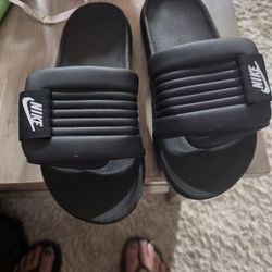 Nike Slides $20