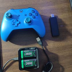 Xbox One Controller w/ Rechargeable Batteries And Wireless PC Adapter 