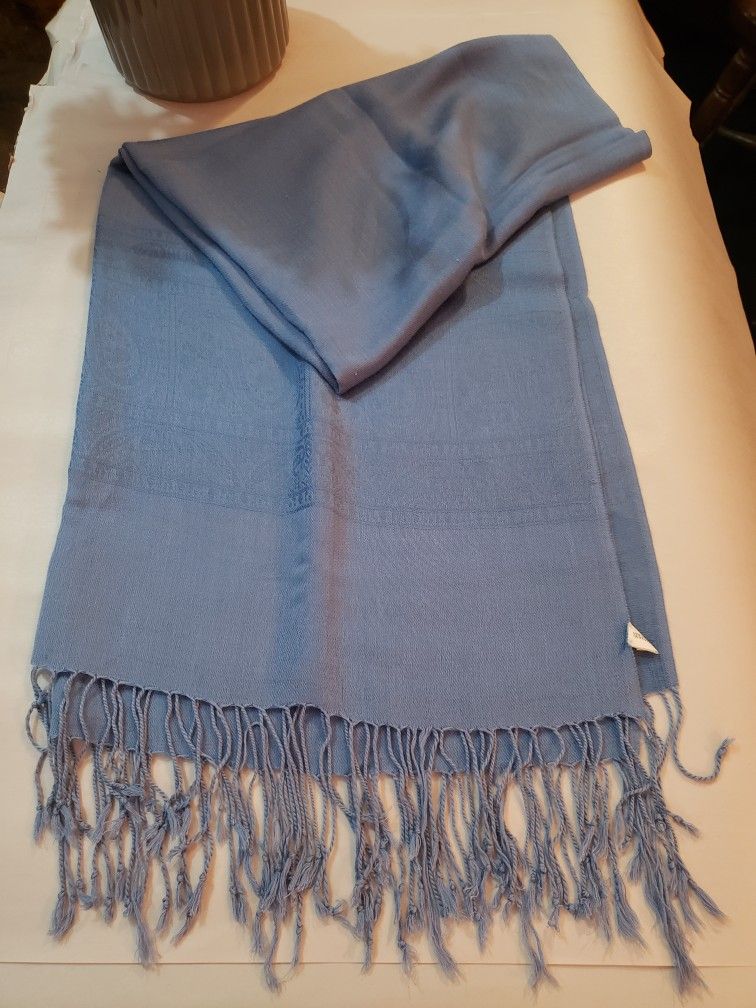 Beautiful High End Shawl/scarf..